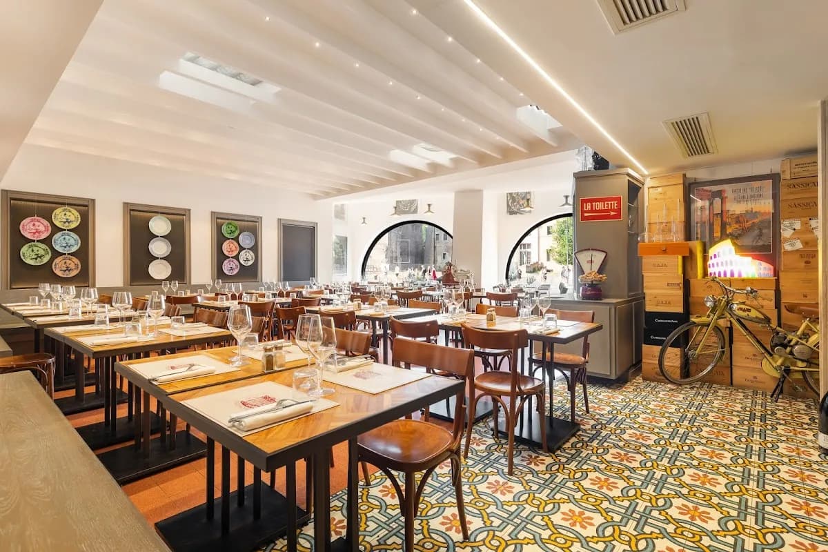 Angelino ai Fori dal 1947